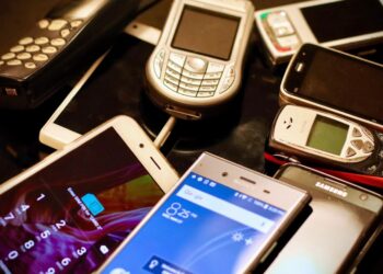 oude mobiele telefoon