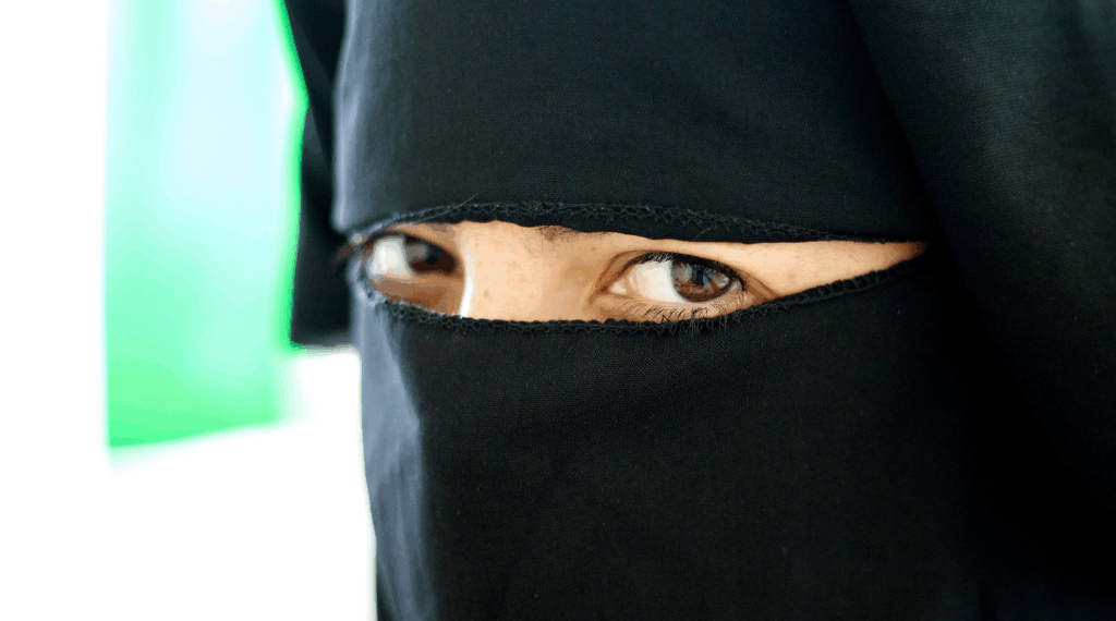 verbod op gezichtsbedekkende sluiers