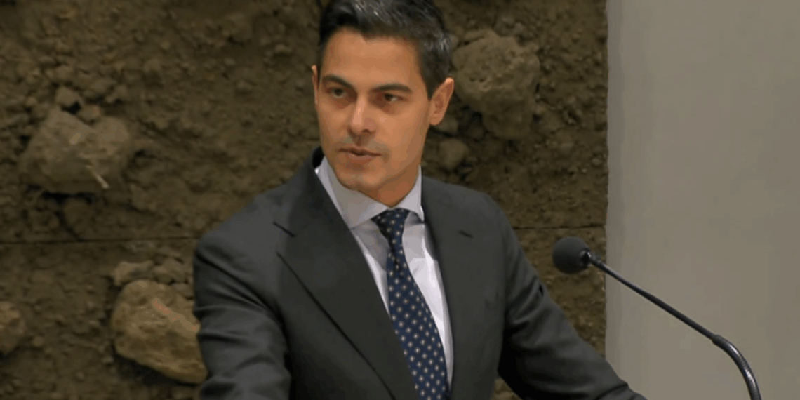 D66 wil azc-demonstraties in Nederland verbieden