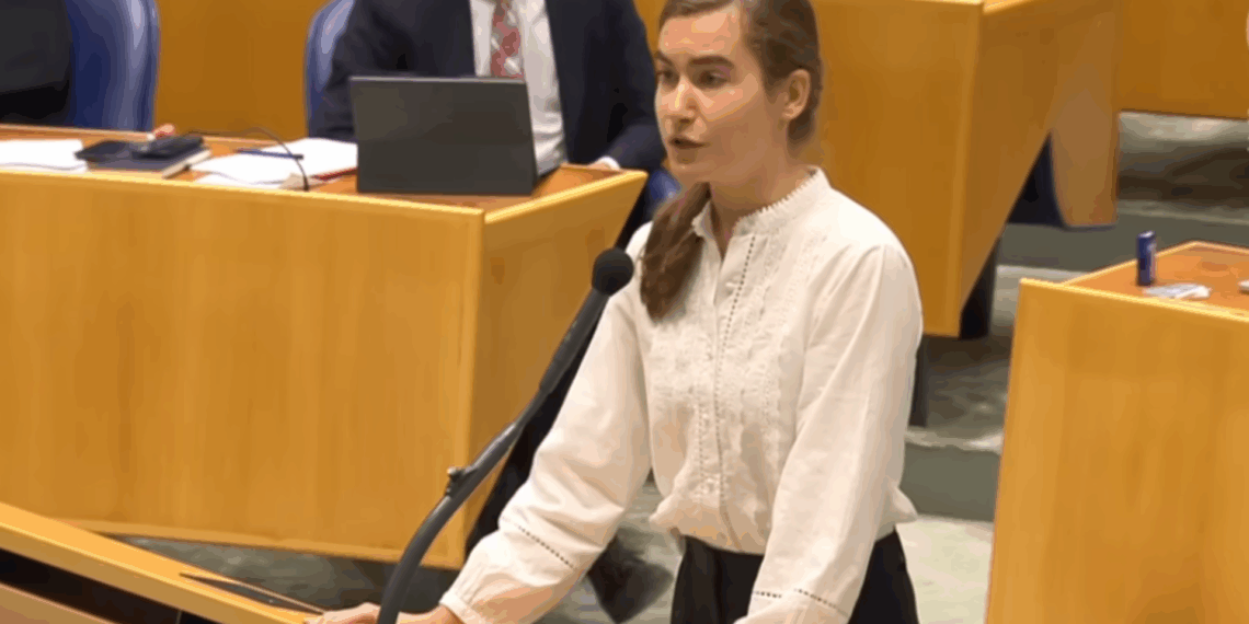 Lidewij de Vos opent aanval op Klaver tijdens debat