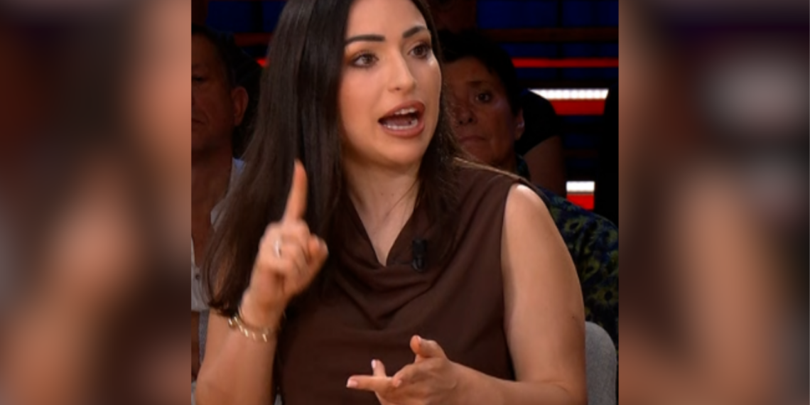 Lale Gül en Esmah Lahlah